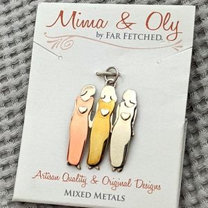 Pendant -Three sisters or friends